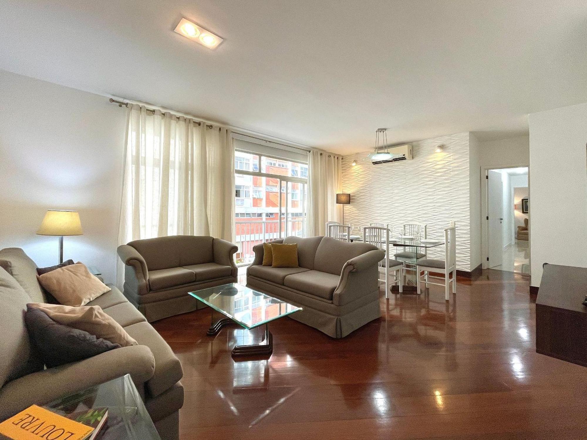 Espacoso E Proximo A Do Leblon! Apartamento Río de Janeiro